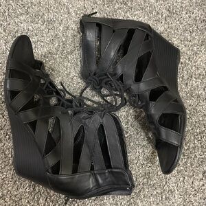 Black heeled sandals